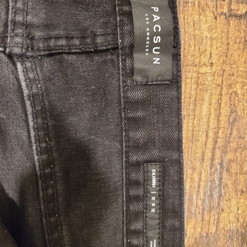 Black PacSun Ripped Jeans - Picture 5 of 5
